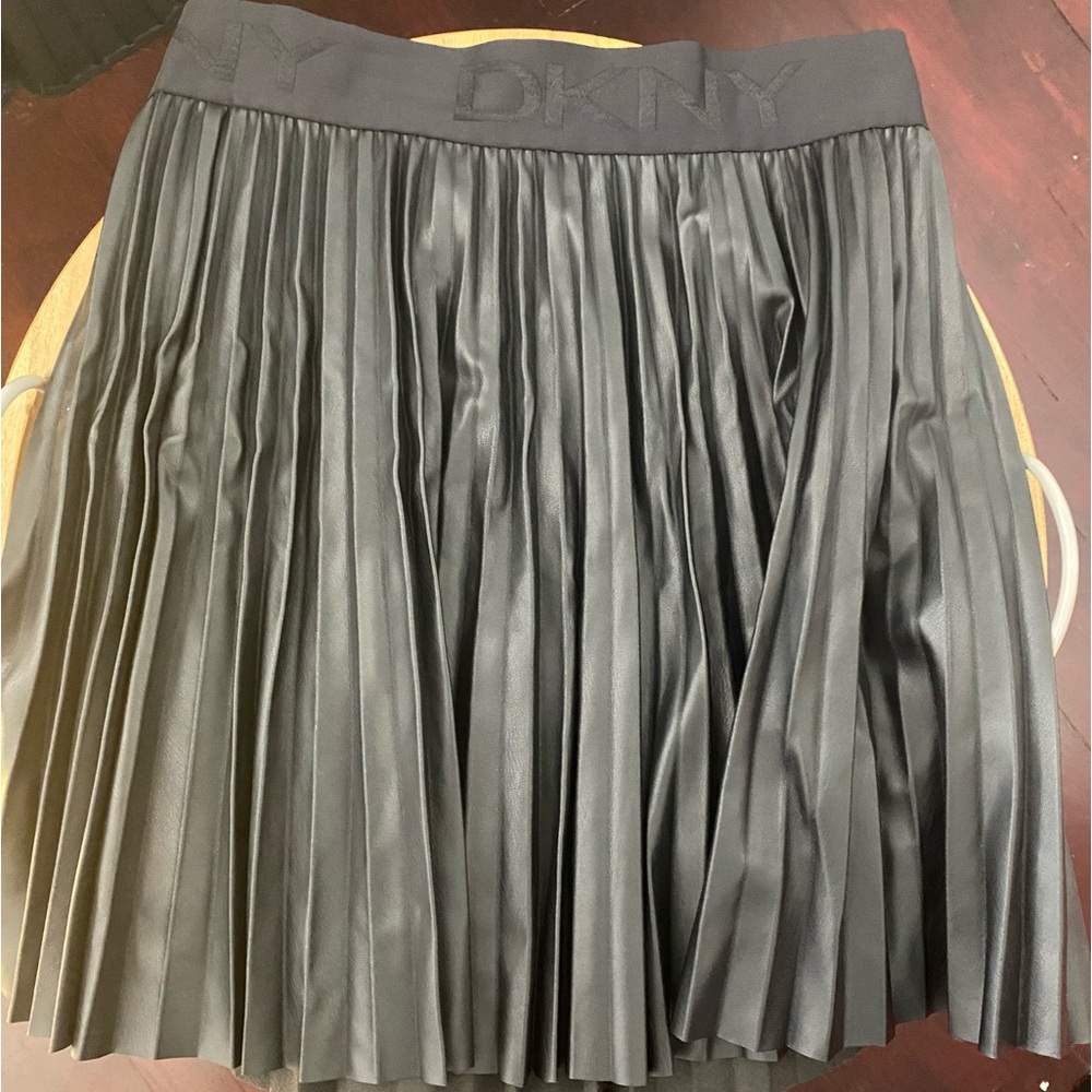 Black pleated leather skirt